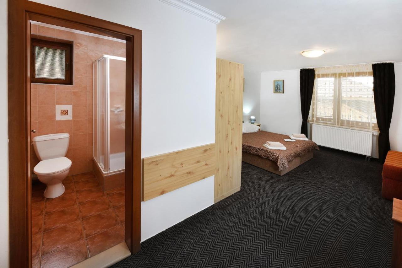 Vila Martina Hotel Poprad Eksteriør billede